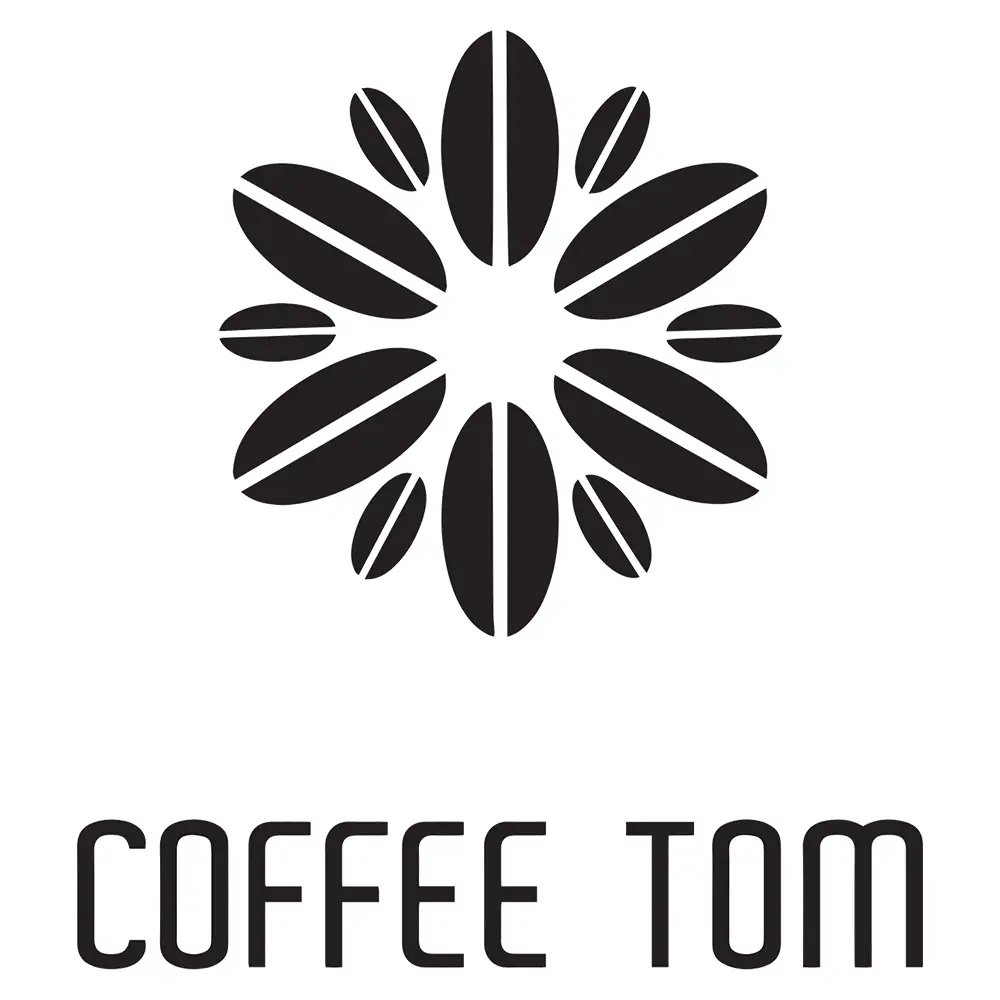 CAFE TOM